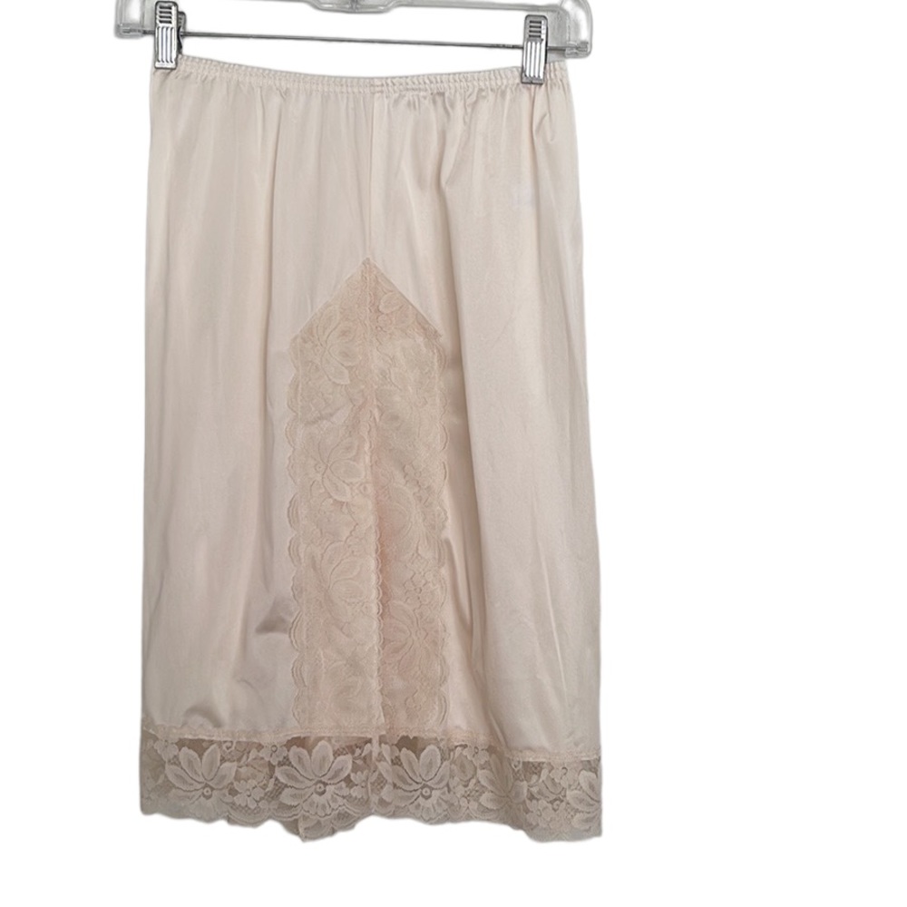 NWOT Vintage Lorraine pantaloon slip w lace